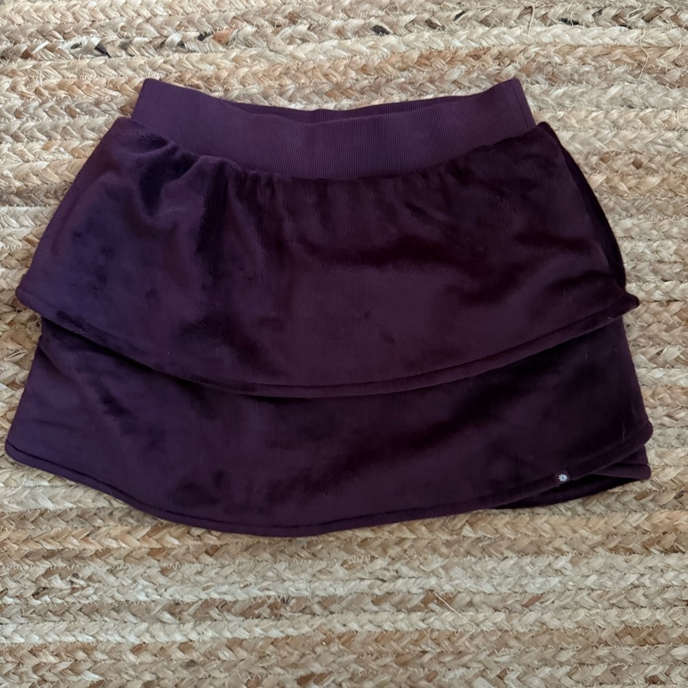 Athleta Girl Large (12) Purple Plum Feelin Great Plush Velvet Tiered Skirt